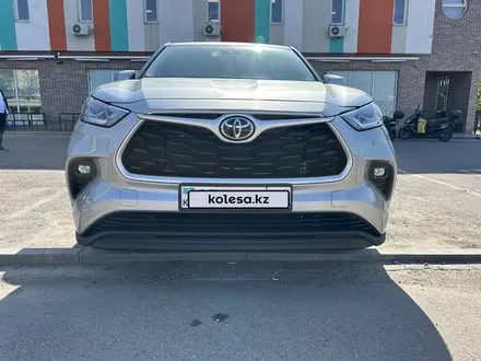 Toyota Highlander 2022 годаүшін22 990 000 тг. в Алматы