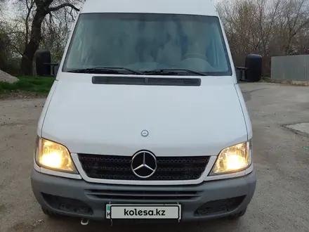 Mercedes-Benz Sprinter 2014 годаүшін10 499 000 тг. в Алматы – фото 2