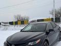 Toyota Camry 2018 года за 10 300 000 тг. в Костанай – фото 2