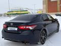 Toyota Camry 2018 года за 10 300 000 тг. в Костанай – фото 4