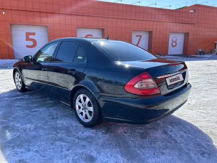 Mercedes-Benz E 200 2007 года за 5 100 000 тг. в Костанай – фото 4