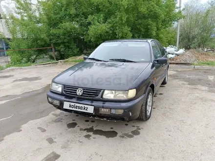 Volkswagen Passat 1994 года за 1 000 000 тг. в Уральск