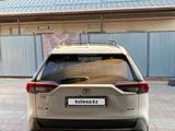 Toyota RAV4 2020 года за 15 200 000 тг. в Алматы – фото 4