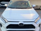 Toyota RAV4 2020 года за 15 200 000 тг. в Алматы – фото 2