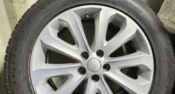 255/55 R20 Комплект шин с дисками состояние хорошее за 400 000 тг. в Алматы – фото 2
