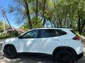 Chevrolet Tracker 2021 года за 7 390 000 тг. в Алматы – фото 3