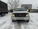 Lexus RX 300 2002 годаүшін5 450 000 тг. в Караганда – фото 3