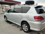 Toyota Ipsum 2003 года за 2 700 000 тг. в Атырау – фото 2