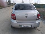 ВАЗ (Lada) Granta 2190 2014 годаүшін3 100 000 тг. в Костанай – фото 2