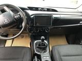 Toyota Hilux 2016 года за 13 500 000 тг. в Уральск – фото 5