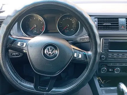 Volkswagen Jetta 2015 года за 6 900 000 тг. в Астана – фото 2