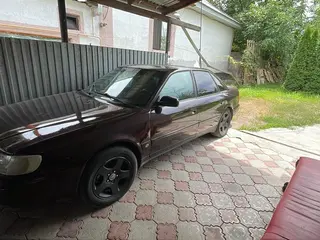Audi 100