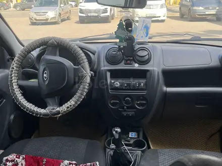 ВАЗ (Lada) Granta 2190 2014 года за 2 300 000 тг. в Уральск – фото 5