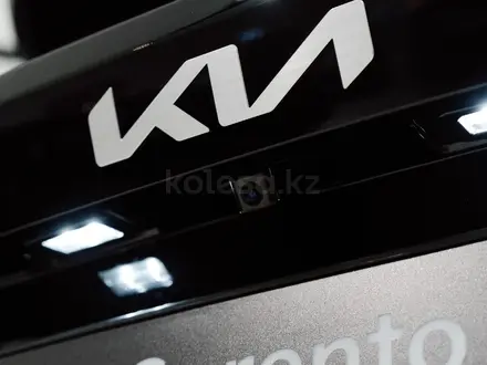 Kia Sorento FIFA World Cup Edition 2026 года за 18 990 000 тг. в Алматы – фото 12