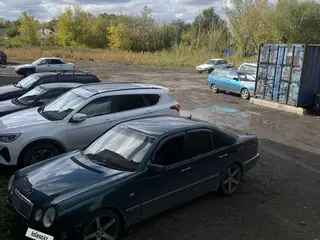 Mercedes-Benz E 320