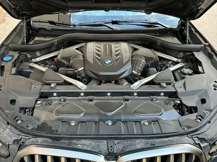 BMW X6 2022 года за 48 000 000 тг. в Алматы – фото 4