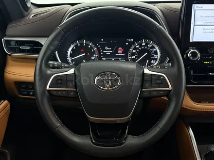 Toyota Highlander Luxe 2022 года за 25 800 000 тг. в Астана – фото 14