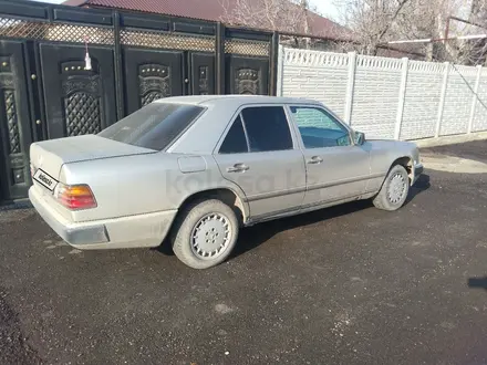 Mercedes-Benz E 230 1989 года за 1 300 000 тг. в Тараз – фото 3