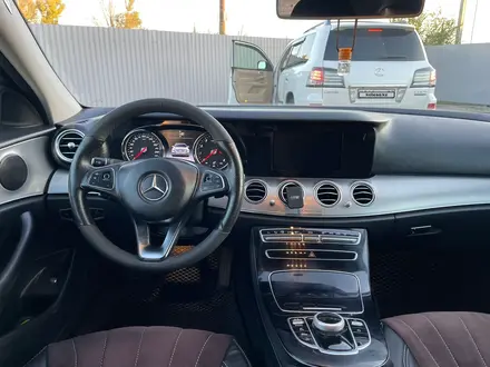 Mercedes-Benz E 200 2019 года за 18 500 000 тг. в Уральск – фото 10