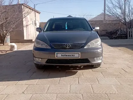 Toyota Camry 2005 года за 4 600 000 тг. в Жанаозен – фото 5