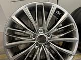 Оригинальный комплект дисков Hyundai с шинами Kumho R19 за 400 000 тг. в Астана – фото 2