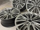 Оригинальный комплект дисков Hyundai с шинами Kumho R19 за 400 000 тг. в Астана