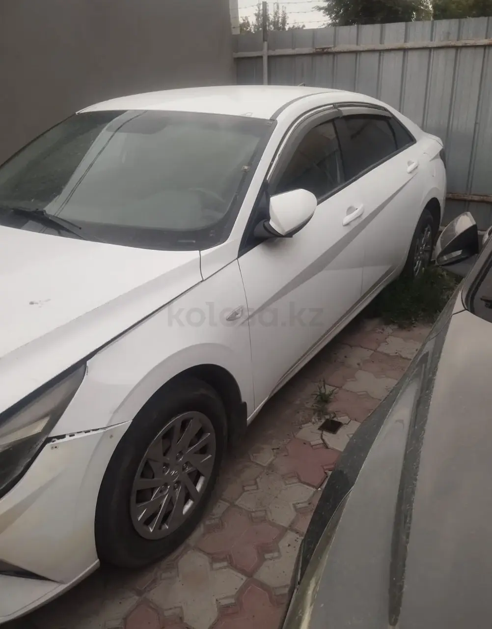 Hyundai Elantra, 2022