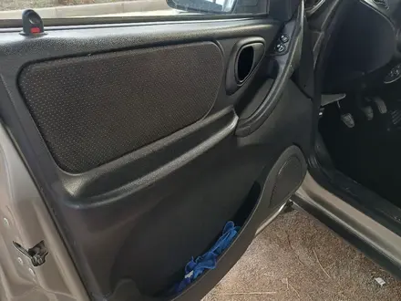 Chevrolet Niva 2015 года за 3 700 000 тг. в Алматы – фото 4