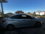 Hyundai Solaris 2015 года за 4 500 000 тг. в Урджар – фото 4