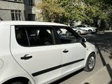Skoda Fabia 2013 года за 2 500 000 тг. в Алматы – фото 3