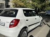 Skoda Fabia 2013 года за 2 500 000 тг. в Алматы – фото 2