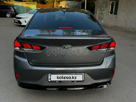 Hyundai Sonata 2018 года за 8 500 000 тг. в Алматы – фото 11