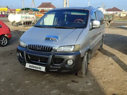 Hyundai Starex 2001 года за 2 800 000 тг. в Тараз