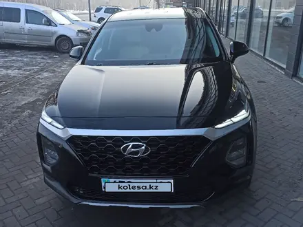Hyundai Santa Fe 2020 года за 16 000 000 тг. в Алматы – фото 22