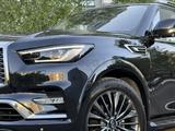 Infiniti QX80 2022 года за 26 800 000 тг. в Актау – фото 4