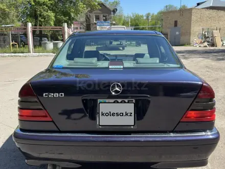 Mercedes-Benz C 280 2000 года за 3 500 000 тг. в Караганда – фото 6