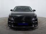Volkswagen Passat 2022 года за 9 750 000 тг. в Астана – фото 2