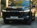 Toyota Land Cruiser 2022 года за 48 000 000 тг. в Караганда – фото 3