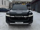 Toyota Land Cruiser 2022 года за 48 000 000 тг. в Караганда