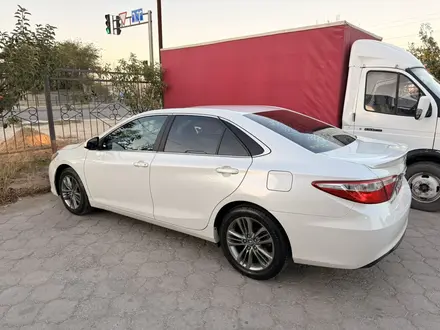 Toyota Camry 2016 года за 6 700 000 тг. в Актау – фото 2
