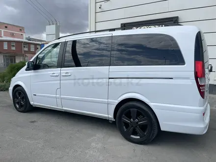 Mercedes-Benz Viano 2014 года за 15 000 000 тг. в Атырау – фото 2