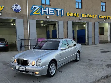Mercedes-Benz E 320 2000 года за 4 800 000 тг. в Кызылорда – фото 4