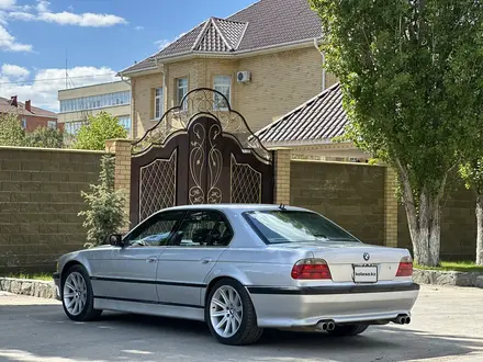 BMW 750 1995 года за 5 500 000 тг. в Алматы – фото 2