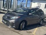 Toyota Sienna 2017 года за 14 000 000 тг. в Алматы – фото 2