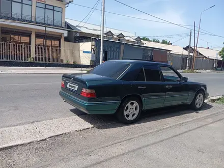 Mercedes-Benz E 280 1995 года за 2 950 000 тг. в Шымкент – фото 3