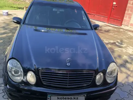 Mercedes-Benz E 320 2002 года за 5 000 000 тг. в Алматы – фото 14