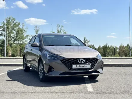 Hyundai Accent 2022 года за 8 000 000 тг. в Костанай