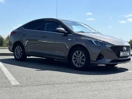 Hyundai Accent 2022 года за 8 000 000 тг. в Костанай – фото 2