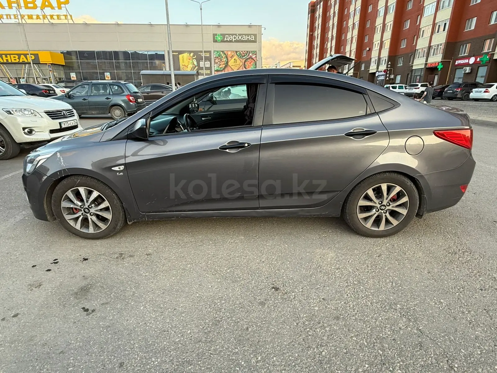 Hyundai Accent, 2015