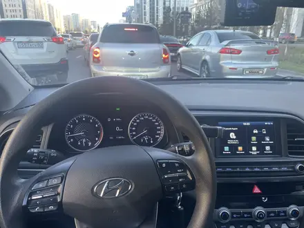 Hyundai Elantra 2019 года за 8 600 000 тг. в Астана – фото 16
